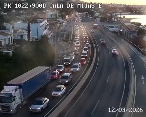 https://www.areacostadelsol.com/mijas/un-accidente-provoca-cuatro-kilometros-de-retenciones-en-la-a-7-a-su-paso-por-mijas-sentido-marbella/